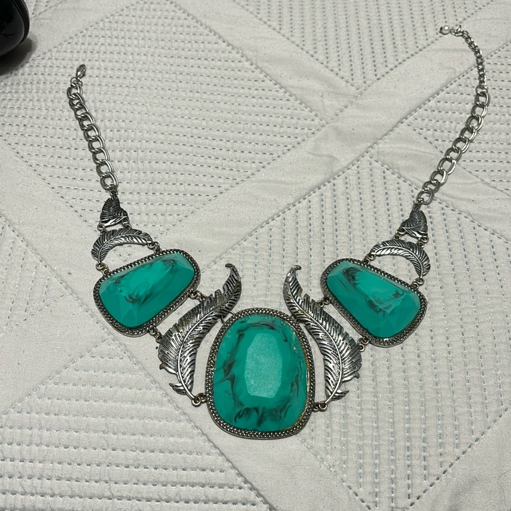 Big chunky necklace